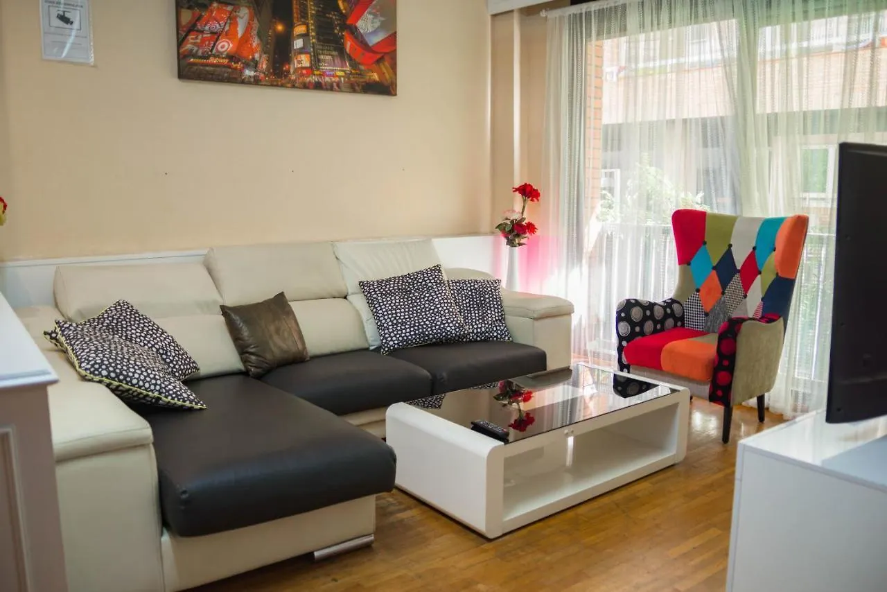Hostal Ideal Badal Barcelona